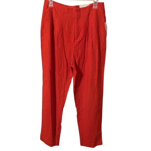 🌹NWT:A NEW DAY RED TAPERED LEG PANTS - Picture 1 of 6